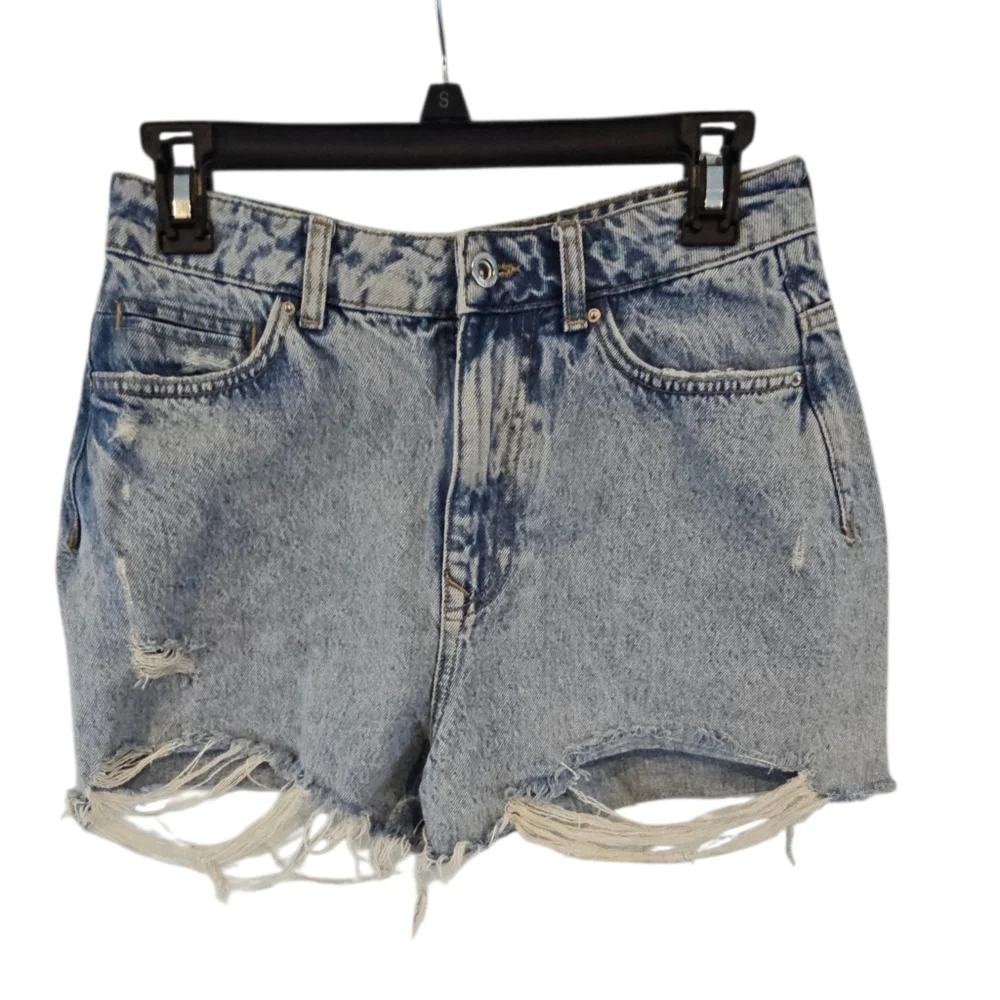 Zara Size 6 Blue Distressed Jean Shorts High Rise